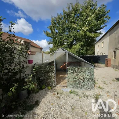 Maison de ville à Pars-lès-Romilly (10100)