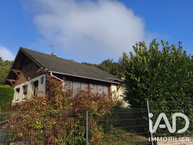 Maison de campagne à Hirson (02500)