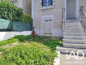 Townhouse in Abrest (03200)