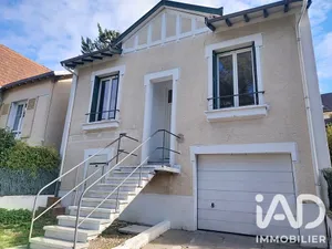 Townhouse in Abrest (03200)