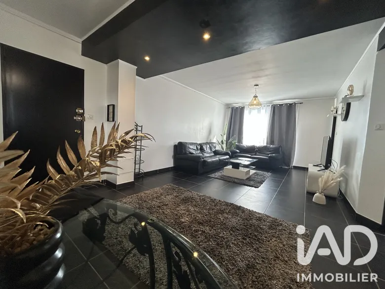 Appartement 3 pièces 67 m² · à Nantes · 66,8 m² · 133 000 €