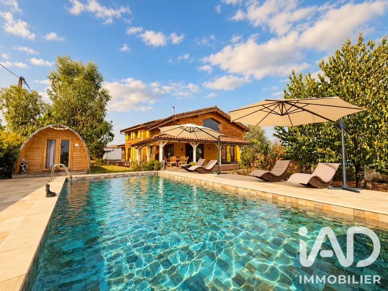 Maison 8 pièces 274 m² · à Albi · 274 m² · 690 000 €