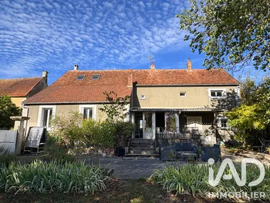 Maison de village à Thury (89520)