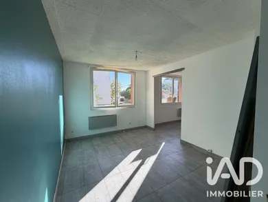 Appartement à Valréas (84600)