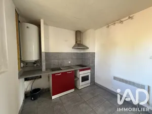 Apartment in Valréas (84600)