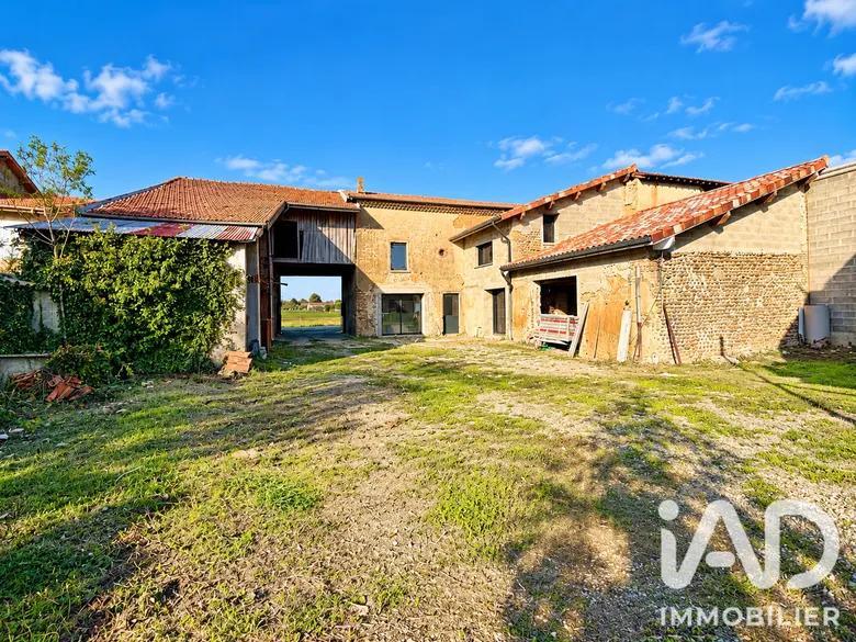 Maison 6 pièces 208 m² · à Albon · 208 m² · 199 900 €