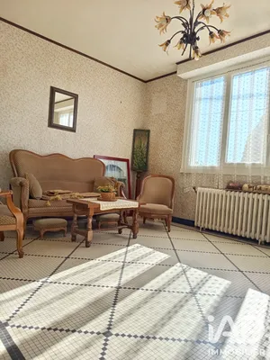Maison à Essarts-en-Bocage (85140)
