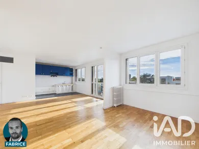 Apartment in Maisons-Alfort (94700)