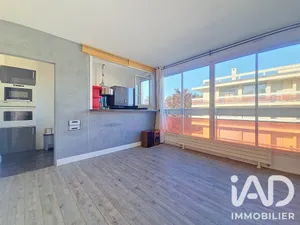Apartment in Mareil-Marly (78750)