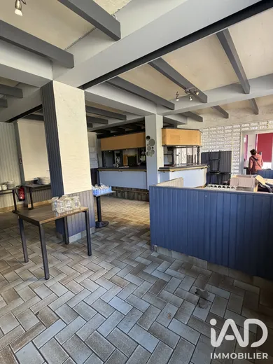 Boutique/Local commercial à Plomodiern (29550)