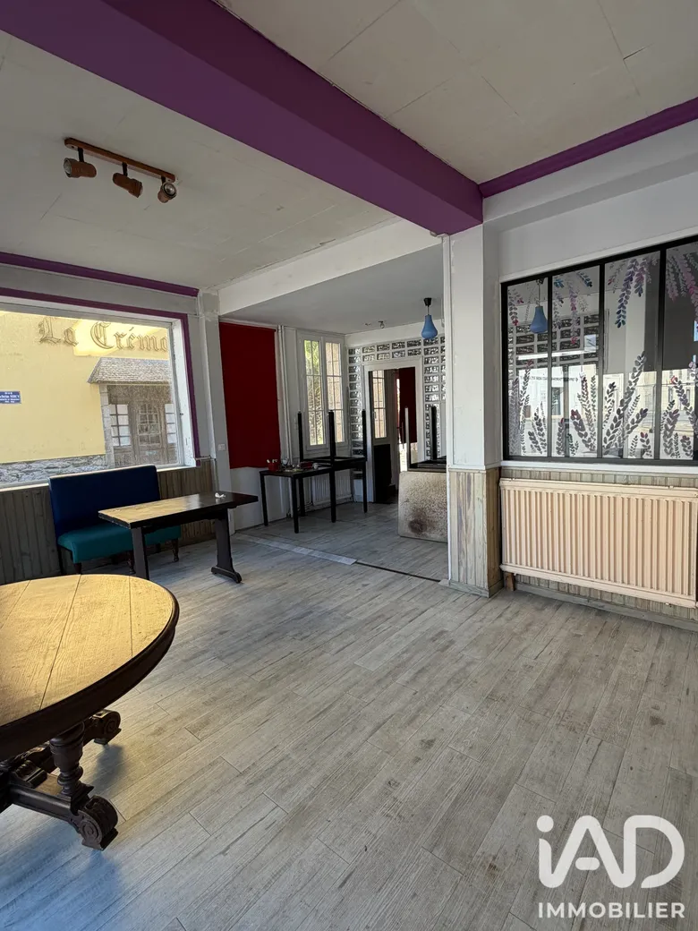 Local commercial 140 m² · à Plomodiern · 140 m² · 122 000 €