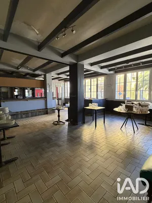 Boutique/Local commercial à Plomodiern (29550)