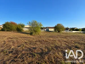Building plot in Roussillon (38150)