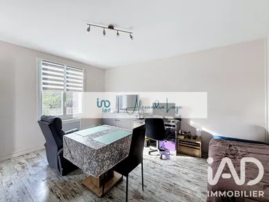Appartement à Le Châtelet-en-Brie (77820)