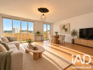 Apartment in Toulon (83200)