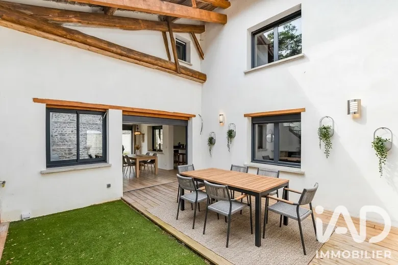 Maison 5 pièces 146 m² · à Grenade · 146 m² · 359 000 €