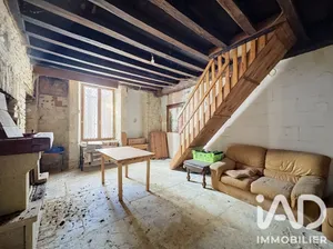 Maison de village à Pimelles (89740)