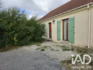 Village house in Armeau (89500)