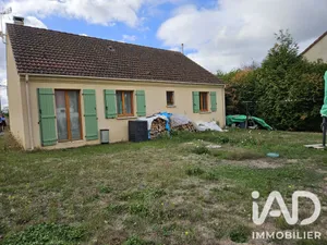 Village house in Armeau (89500)