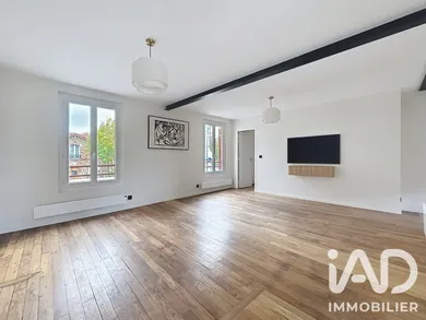 Triplex à Clamart (92140)