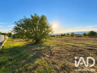 Terrain à bâtir à Roussillon (38150)