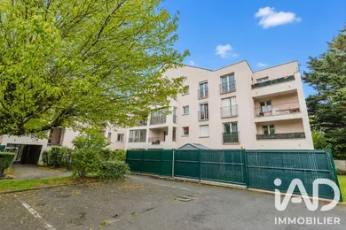 Apartment in Viry-Châtillon (91170)