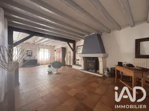 Townhouse in Loudun (86200)
