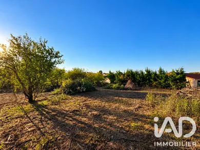 Terrain à bâtir à Roussillon (38150)