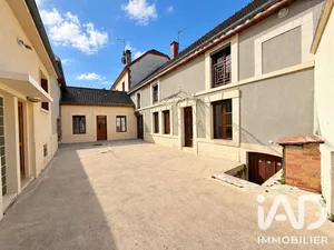 Maison de village à Trépail (51380)