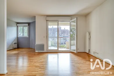 Appartement à Saint-Ouen-l'Aumône (95310)