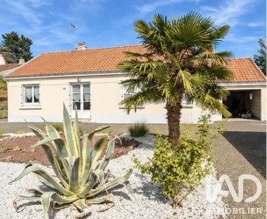 Maison traditionnelle à Saint-Julien-de-Concelles (44450)