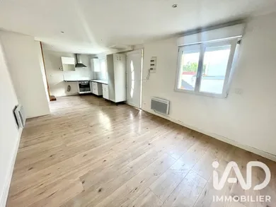 Pavillon à Villeneuve-le-Roi (94290)
