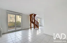 Duplex in Bron (69500)