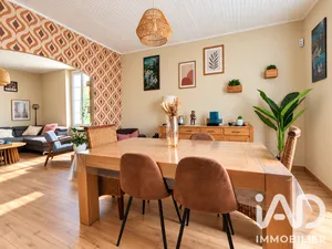 Traditional house in Saint-Maime (04300)