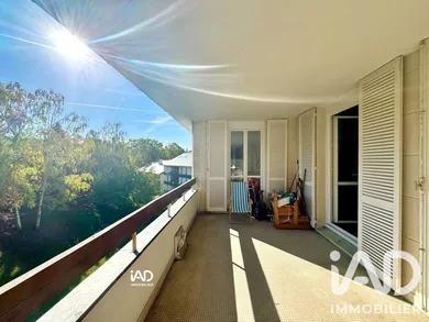 Duplex à Louveciennes (78430)