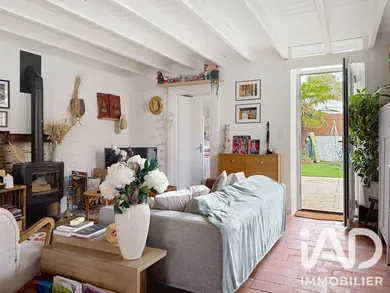 Maison traditionnelle à Préfailles (44770)