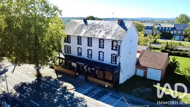 Boutique/Local commercial à Naucelle (12800)