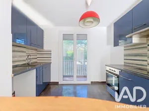 Apartment in Aix-en-Provence (13090)