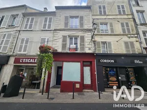 Immeuble à Château-Thierry (02400)