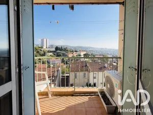 Apartment in Marseille (13015)