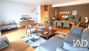 Apartment in Antony (92160)