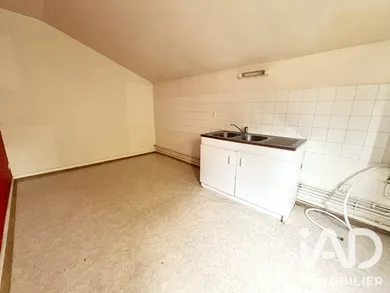 Appartement à Enval (63530)