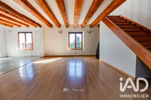 Triplex à Oinville-sur-Montcient (78250)