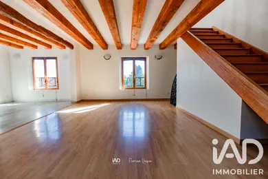 Triplex à Oinville-sur-Montcient (78250)