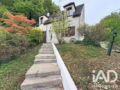 House in Pomponne (77400)