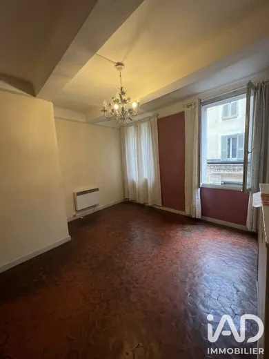 Appartement à Le Luc (83340)