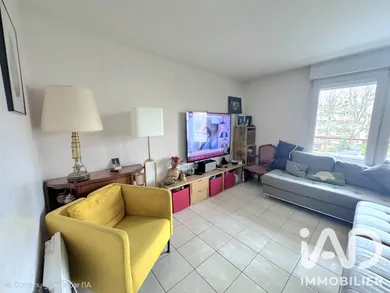 Apartment in Nantes (44300)