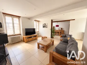 Townhouse in Luzarches (95270)