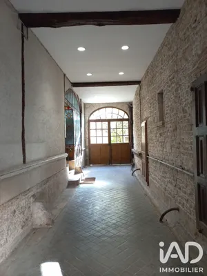 Building in Beaune (21200)