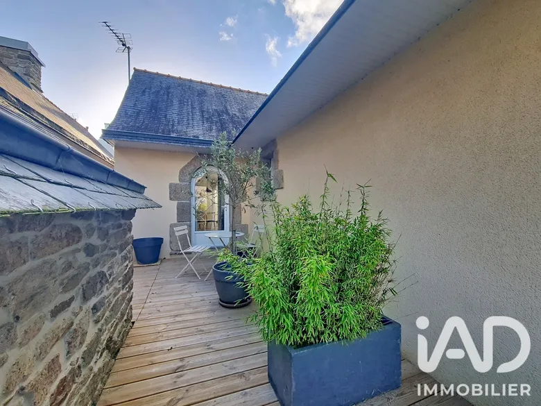 Maison 8 pièces 130 m² · à Plougonvelin · 130 m² · 476 000 €
